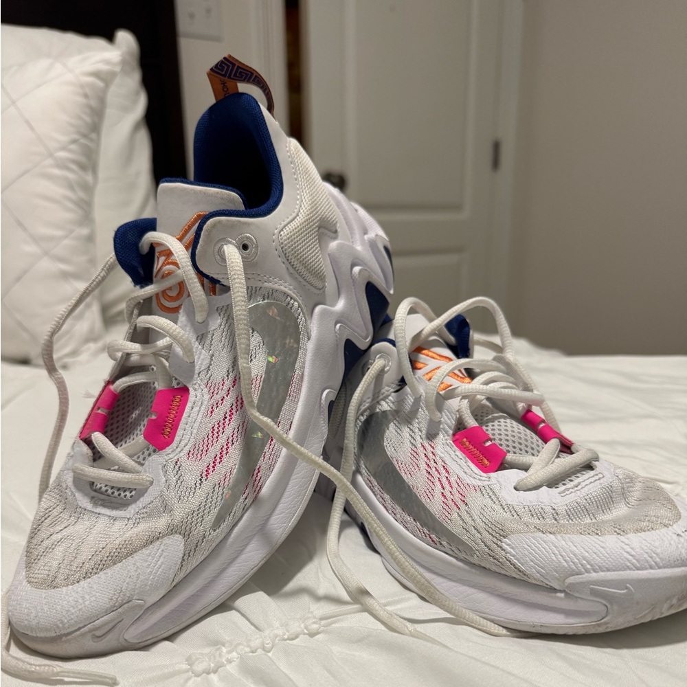 Nike Zoom Freak 4 “Action Grape / Hyper Pink” Basketball Shoes